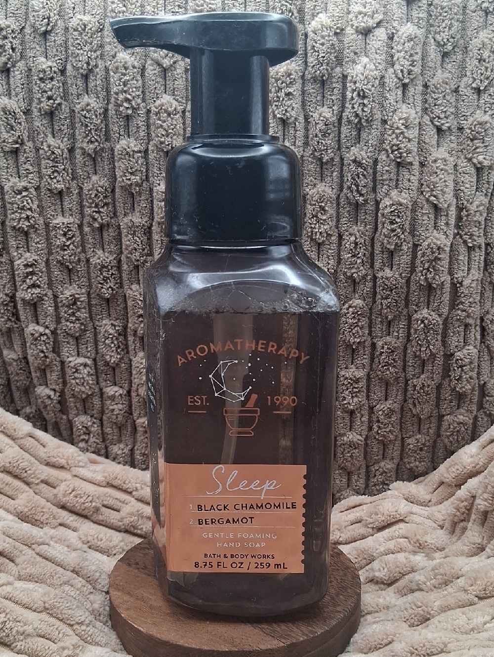 Bath & Body Works Aromatherapy Sleep Gentle Foaming Hand Soap